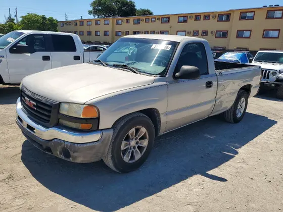 2007 GMC Sierra 1500 Classic Work Truck