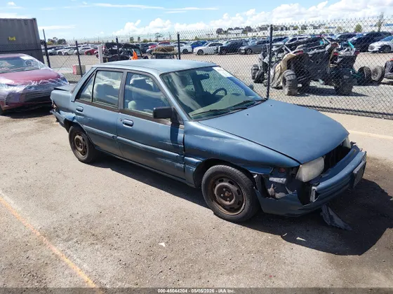 1995 Ford Escort LX