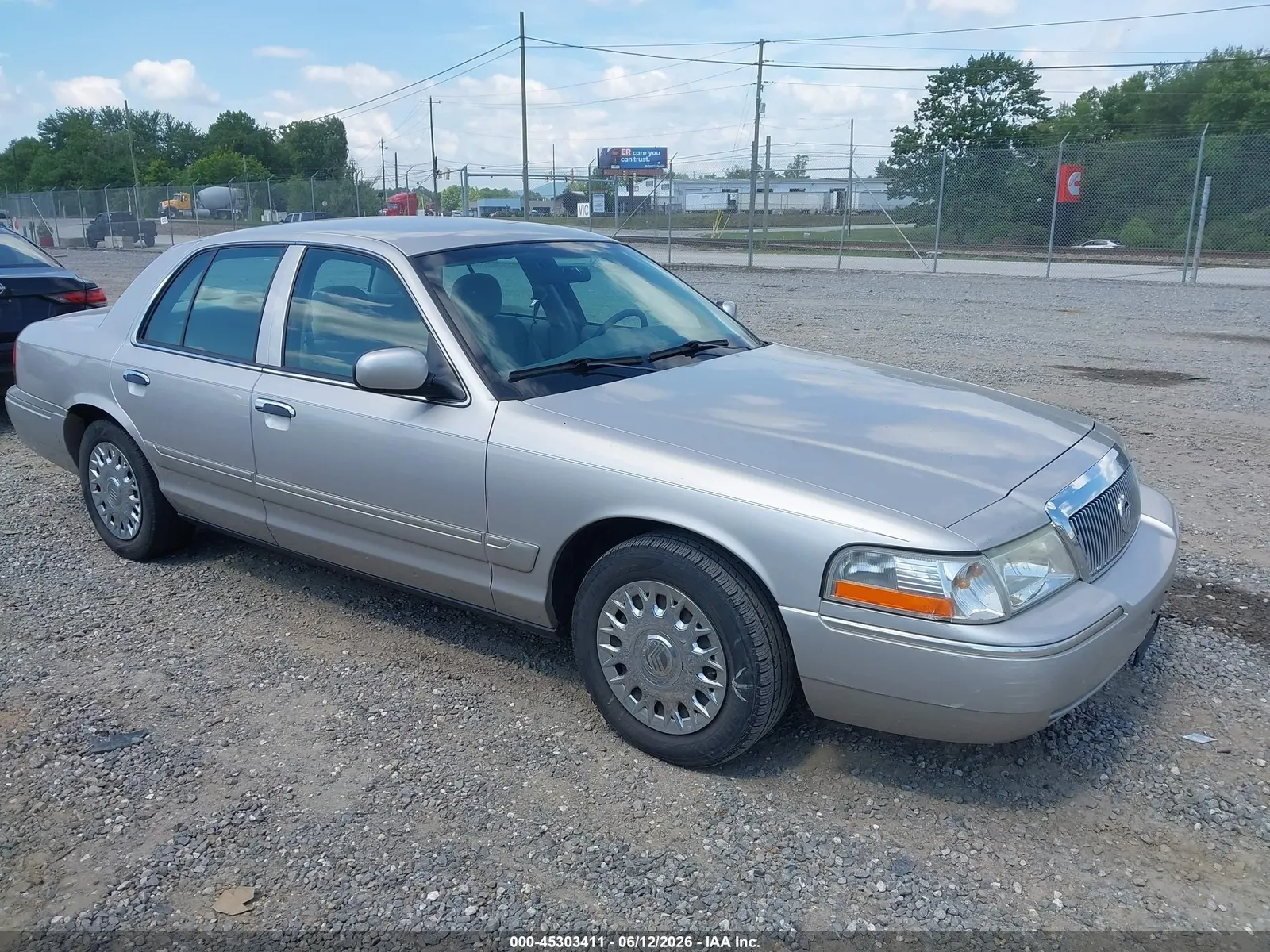 2003 Mercury Grand Marquis GS Convenience
