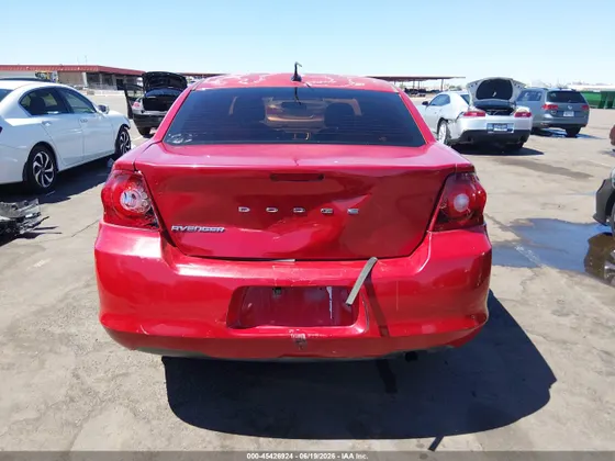 2013 Dodge Avenger SE