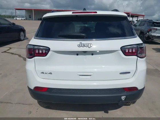 2026 Jeep Compass Latitude Altitude