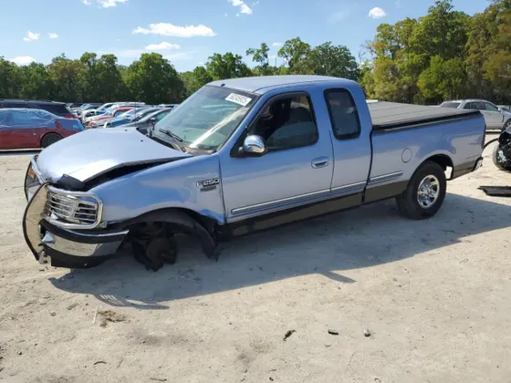 1997 Ford F-250 Standard F250