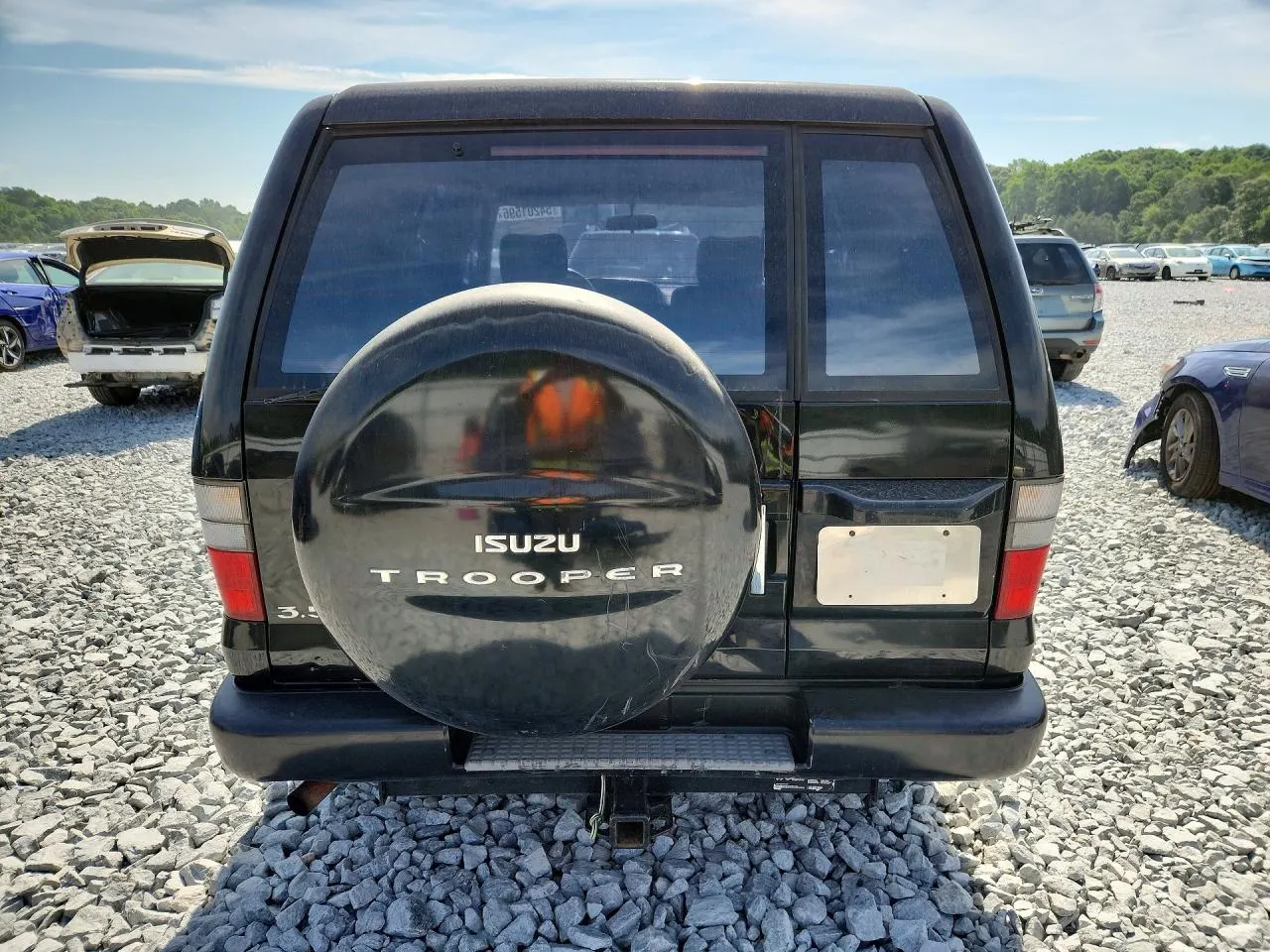 2000 Isuzu Trooper S