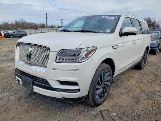 2021 Lincoln Navigator L Reserve