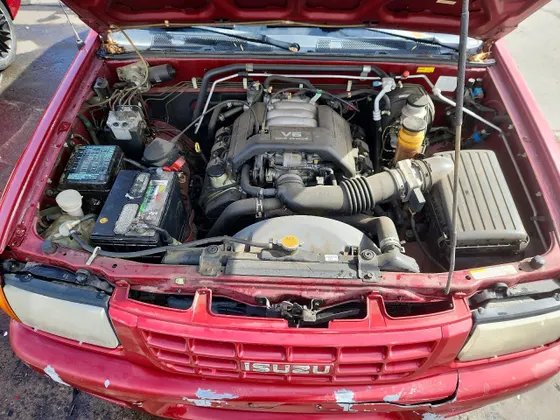 1998 Isuzu Rodeo S