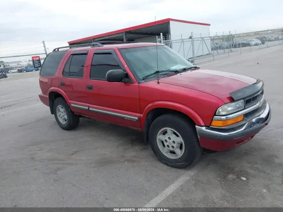 2000 Chevrolet Blazer LS