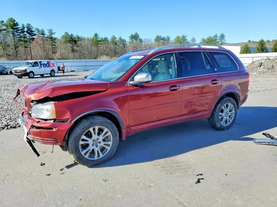 2013 Volvo XC90 Premier Plus