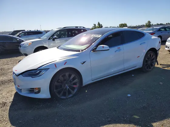 2018 Tesla Model S 75D