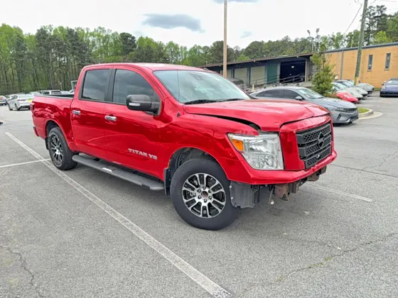 2020 Nissan Titan SV