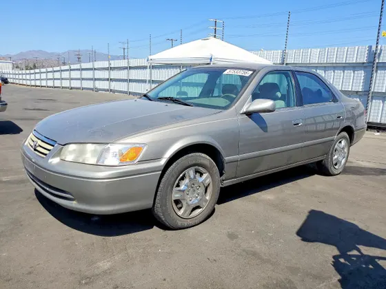 2000 Toyota Camry LE