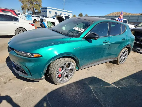 2024 Alfa Romeo Tonale Veloce