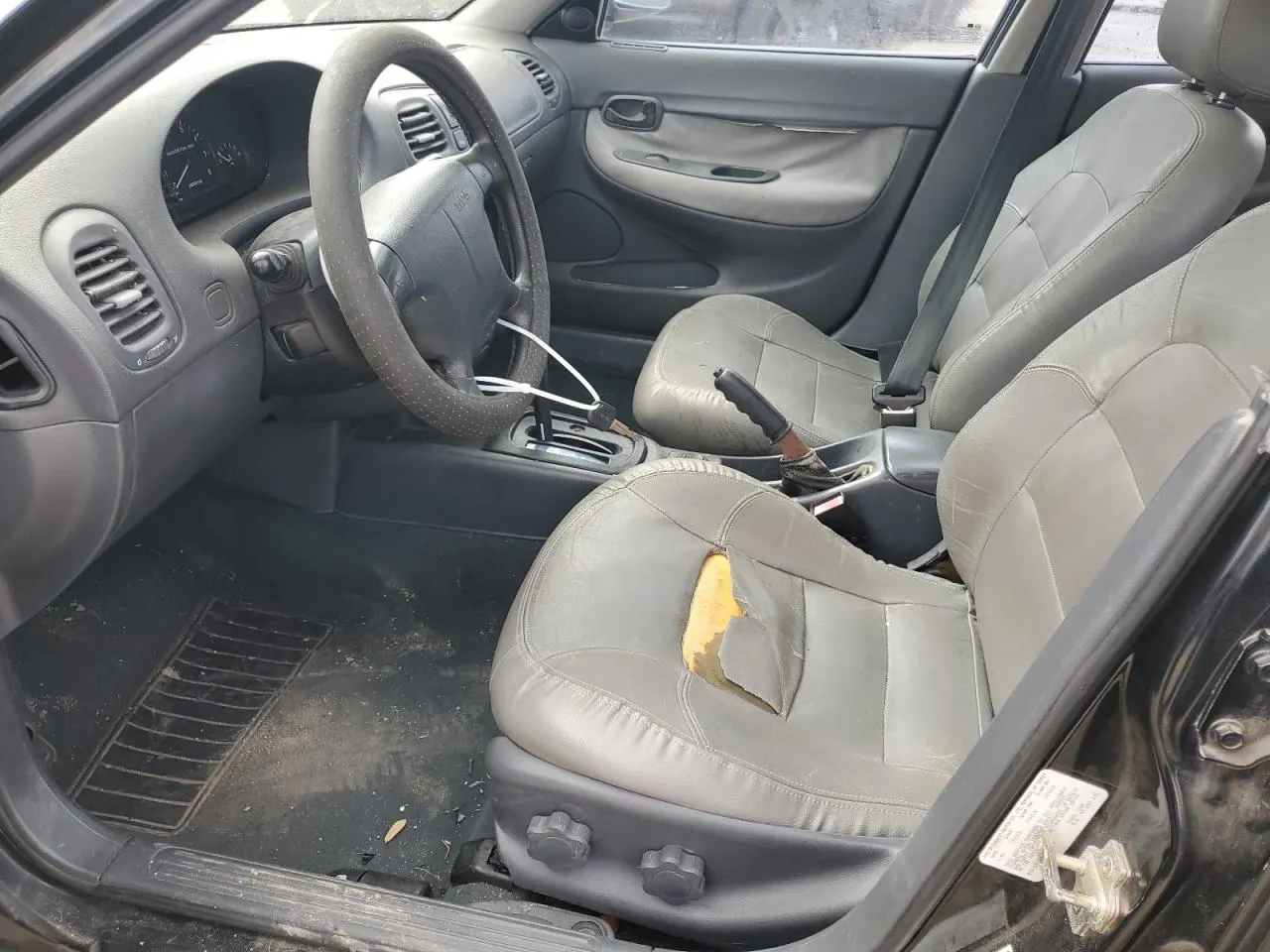 1999 Daewoo Nubira CDX