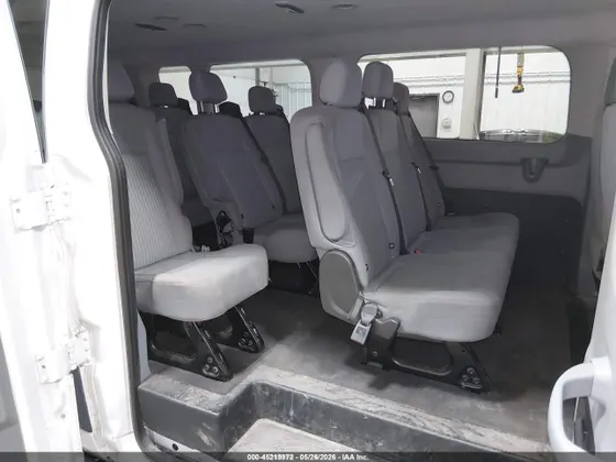 2015 Ford Transit Wagon XLT
