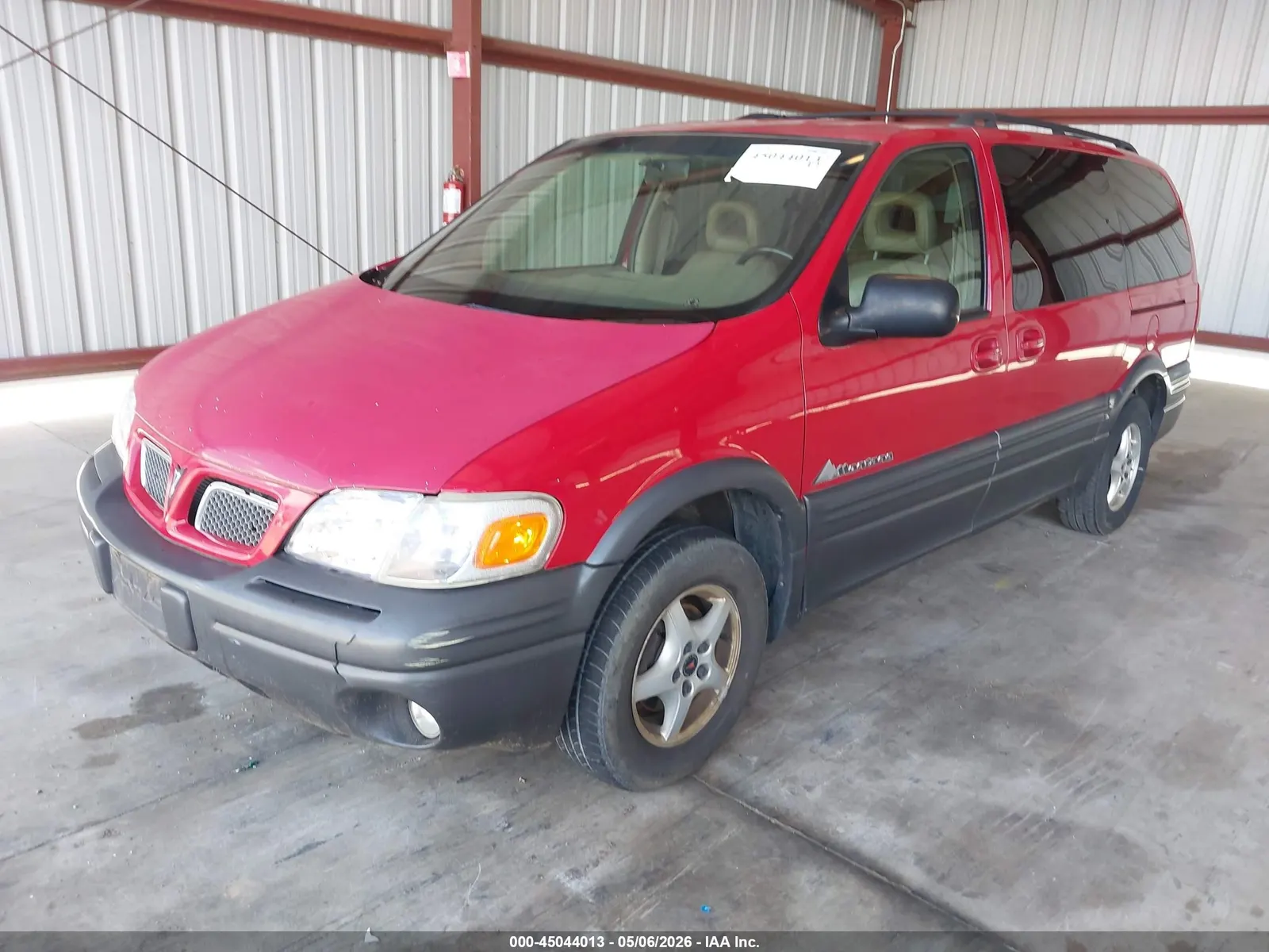 2000 Pontiac Montana M16