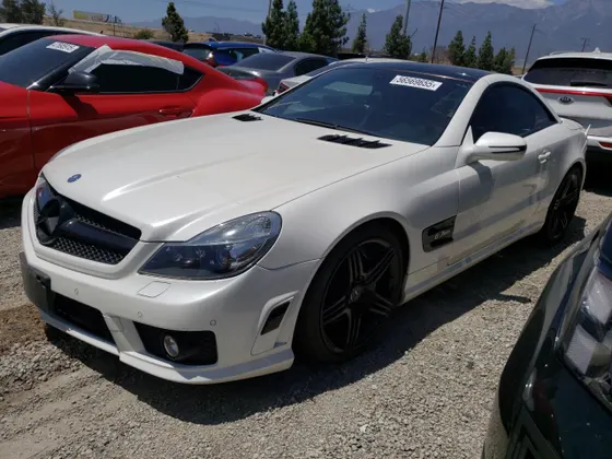 2011 Mercedes-Benz SL 63 AMG
