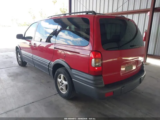 2000 Pontiac Montana M16