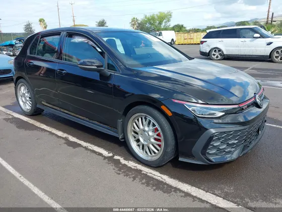2025 Volkswagen Golf GTI SE