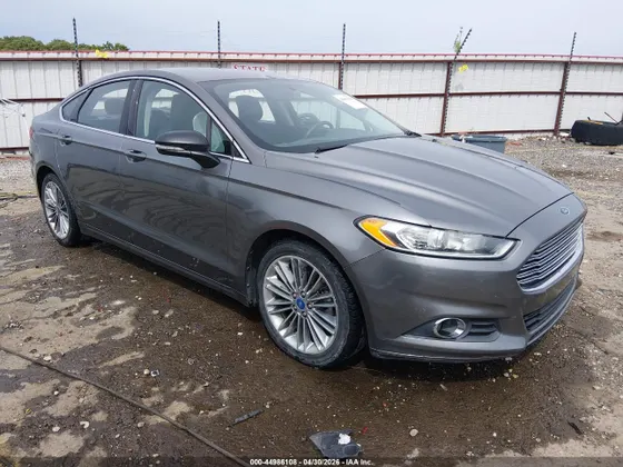 2013 Ford Fusion SE Hybrid
