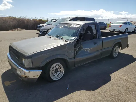 1986 Mazda Pickup SE5