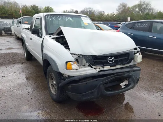 2004 Mazda B-Series 4WD Truck SE
