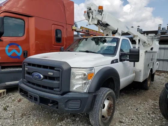 2013 Ford Super Duty F-450 DRW XLT