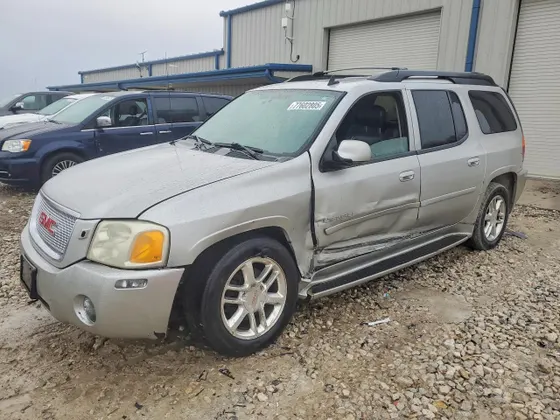 2006 GMC Envoy XL Denali