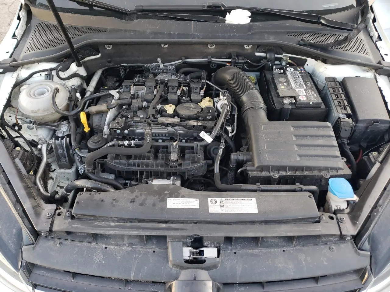 2019 Volkswagen Golf SportWagen S