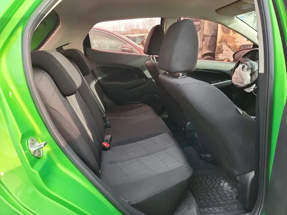 2011 Mazda Mazda2 Touring