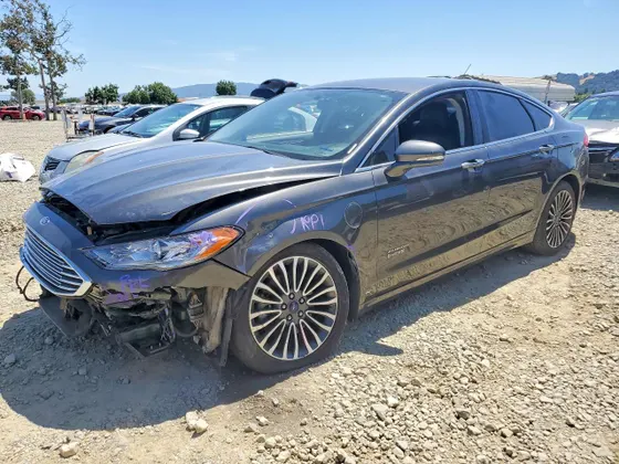2018 Ford Fusion Energi Titanium