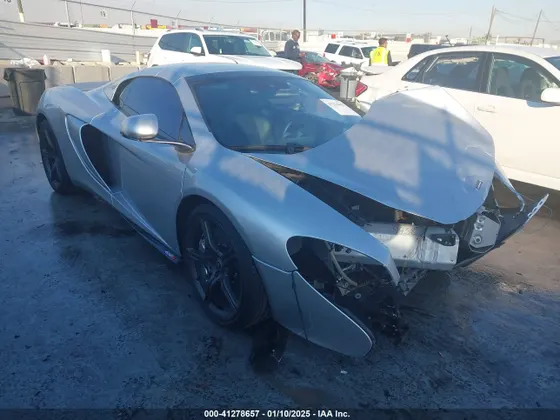 2015 McLaren 650S