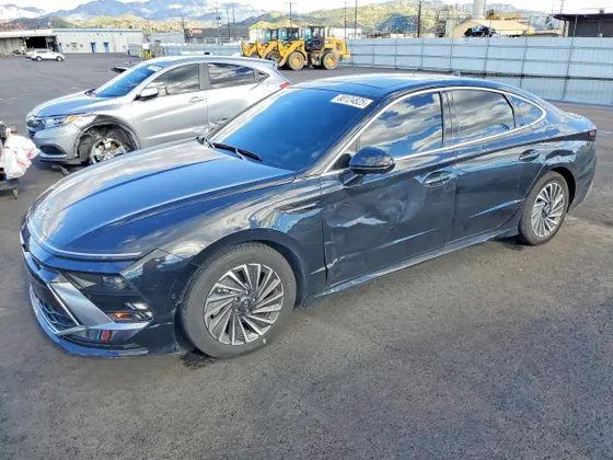 2025 Hyundai Sonata Hybrid Limited