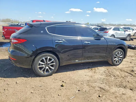 2020 Maserati Levante
