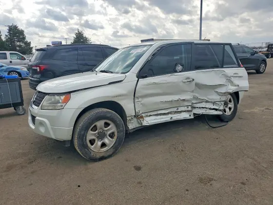 2012 Suzuki Grand Vitara Premium