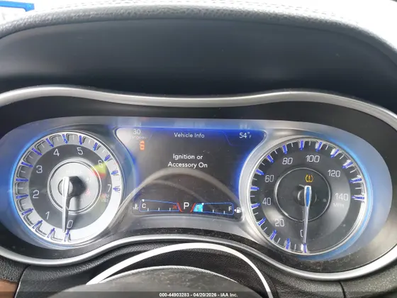 2017 Chrysler 300 300C Platinum