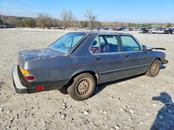 1986 BMW 528 - 533 - 633 - 733 528E