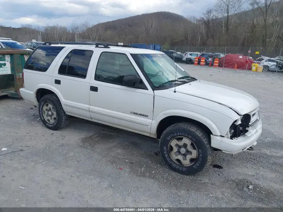 2004 Chevrolet Blazer LS