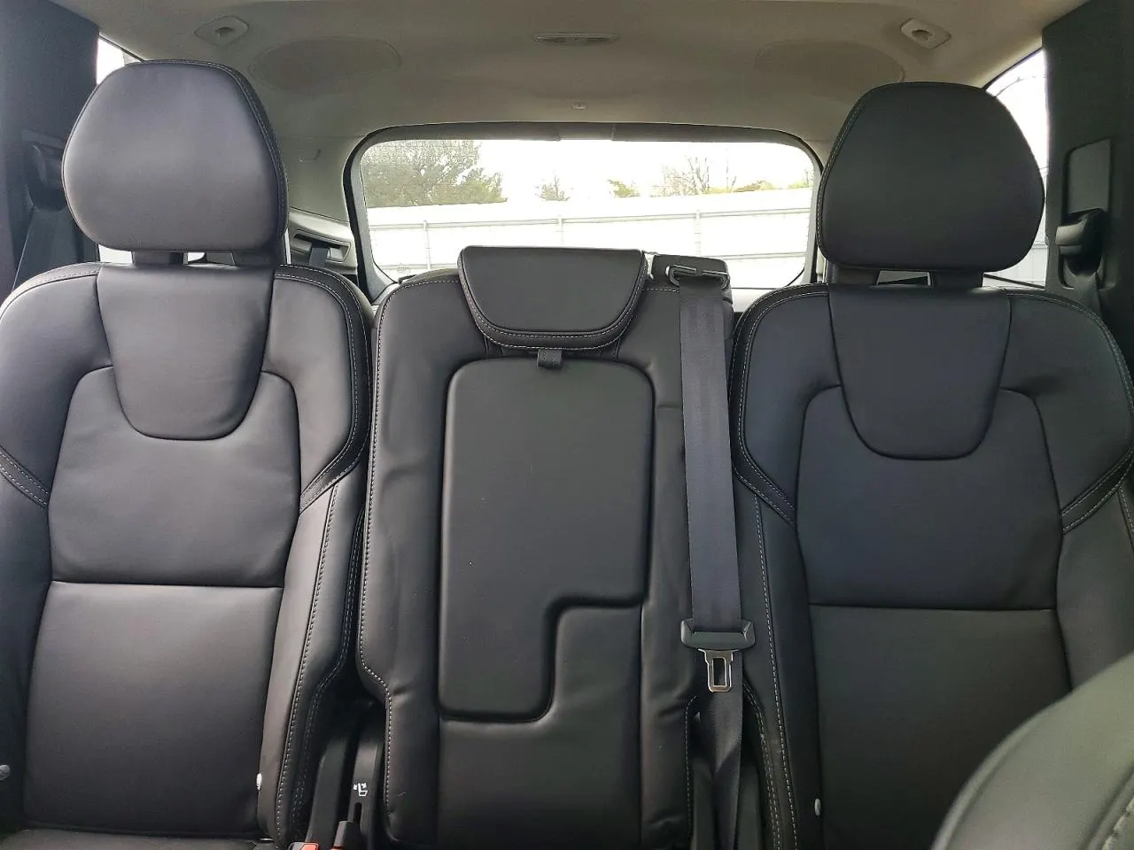 2025 Volvo XC90 Plug-In Hybrid Ultra