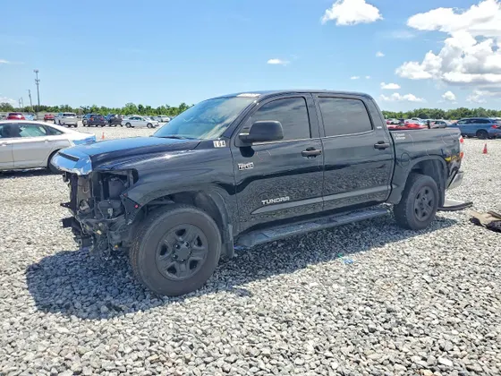 2020 Toyota Tundra 2WD SR5