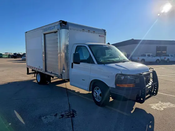 2020 Chevrolet Express Commercial Cutaway EXPRESS G3