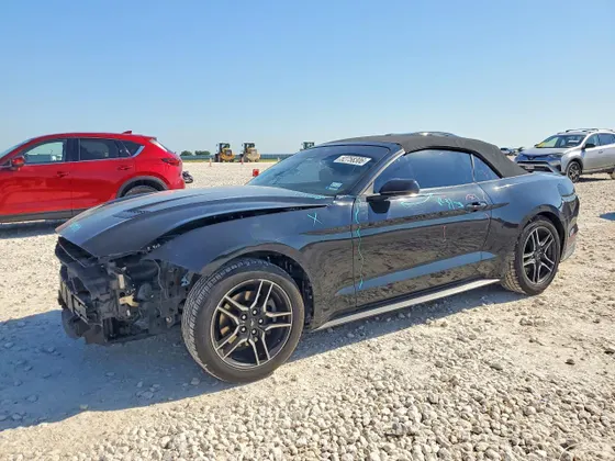 2022 Ford Mustang EcoBoost Premium