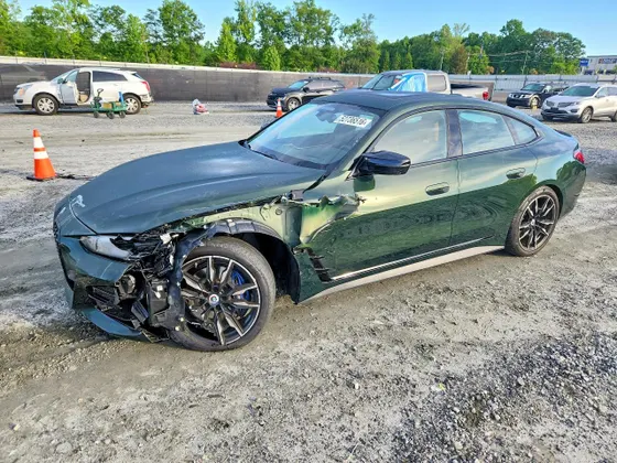 2022 BMW 4 Series M440i xDrive