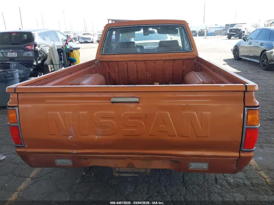 1984 Datsun 720 KING CAB