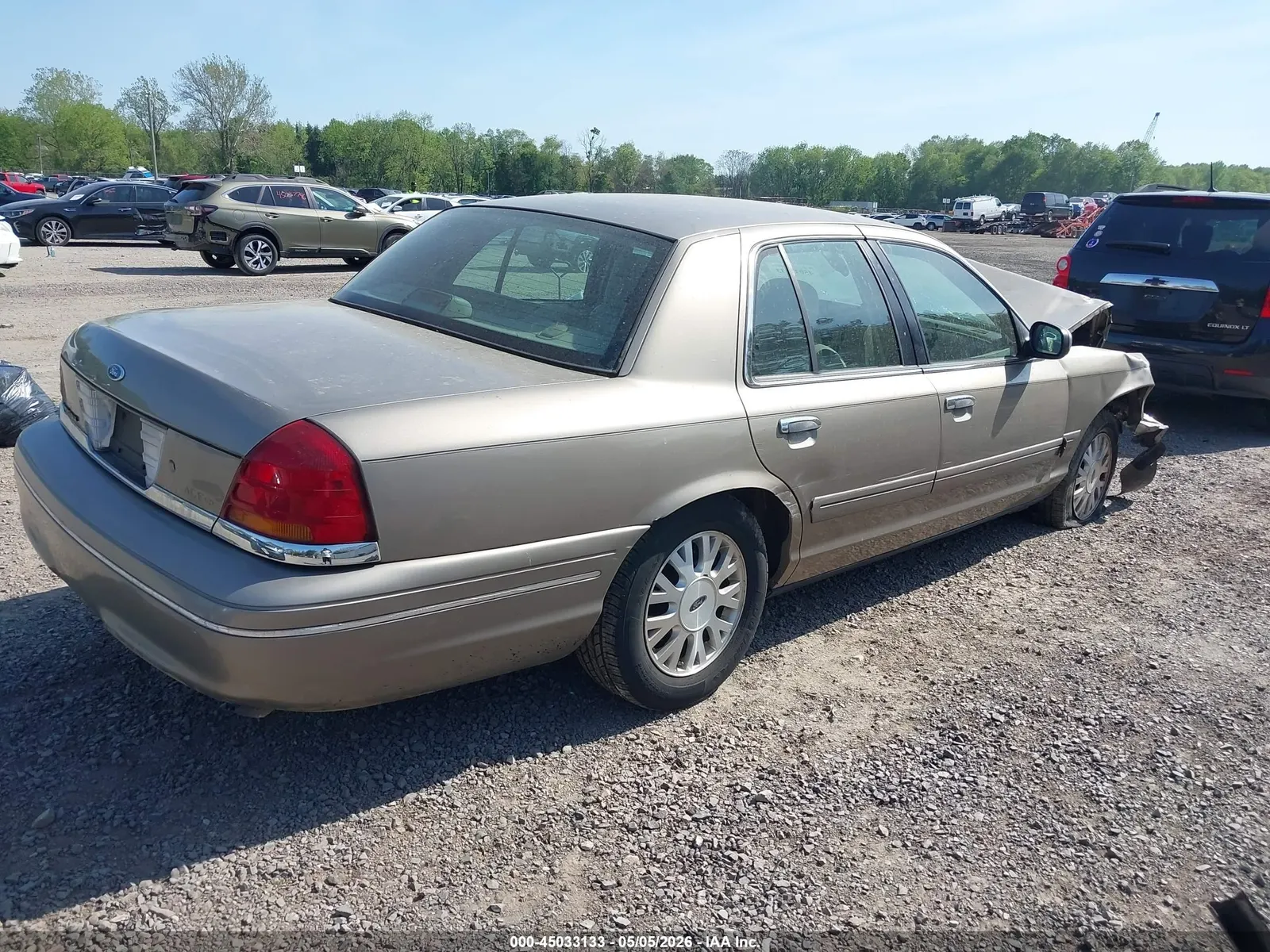 2003 Ford Crown Victoria LX