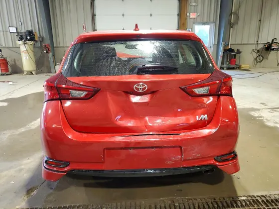 2017 Toyota Corolla iM