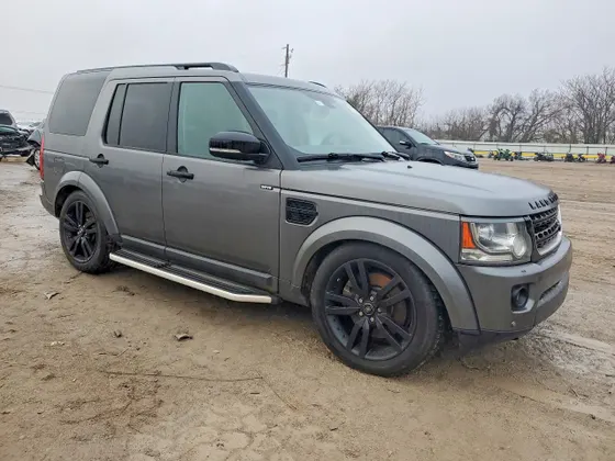 2015 Land Rover LR4 LUX