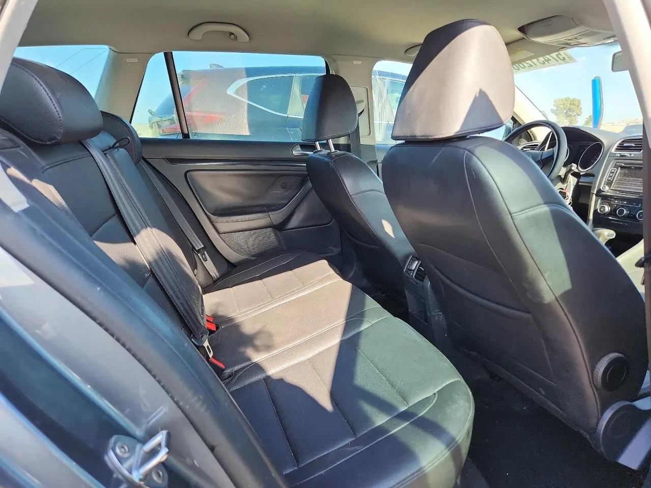 2010 Volkswagen Jetta SportWagen SE