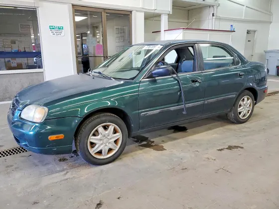 1999 Suzuki Esteem GL