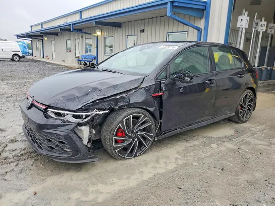 2023 Volkswagen Golf GTI Autobahn