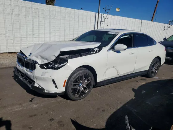 2024 BMW i5 eDrive40