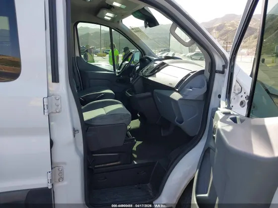 2015 Ford Transit Wagon XLT